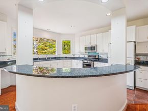 308 Sinegar Place, Potomac Falls VA 20165