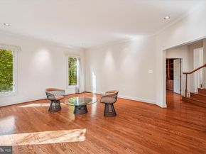 308 Sinegar Place, Potomac Falls VA 20165