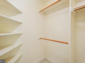 308 Sinegar Place, Potomac Falls VA 20165