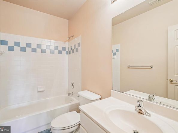 308 Sinegar Place, Potomac Falls VA 20165