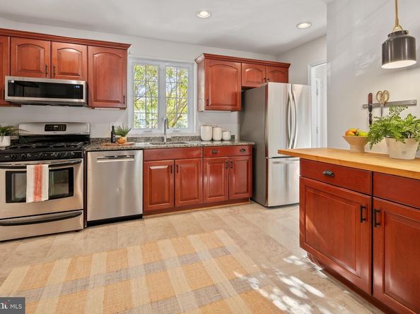 5 Kennedy Street, Alexandria VA 22305