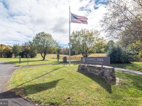 5087 Beacon Hill Court, Doylestown PA 18902