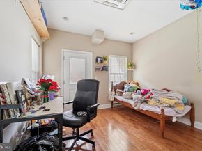 4530 Sansom Street, Philadelphia PA 19139