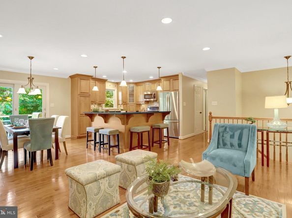 2503 Bright Wood Drive, Dunn Loring VA 22027