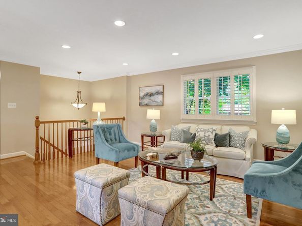 2503 Bright Wood Drive, Dunn Loring VA 22027