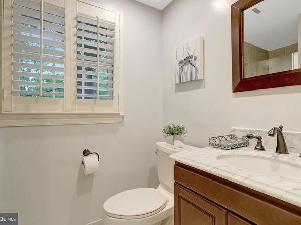 2503 Bright Wood Drive, Dunn Loring VA 22027