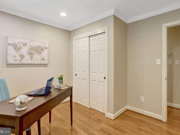 2503 Bright Wood Drive, Dunn Loring VA 22027