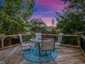 2503 Bright Wood Drive, Dunn Loring VA 22027