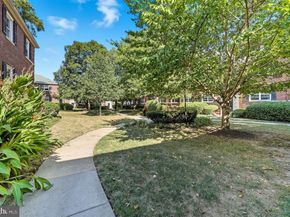 4374 N Pershing Drive 1, Arlington VA 22203