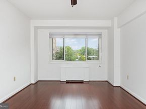 4201 Cathedral Avenue NW 323E, Washington DC 20016