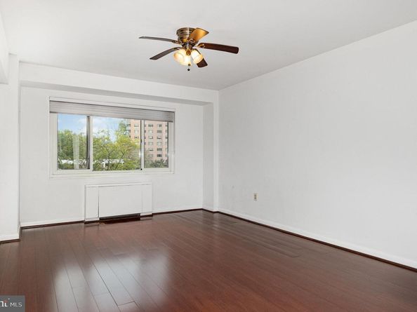 4201 Cathedral Avenue NW 323E, Washington DC 20016