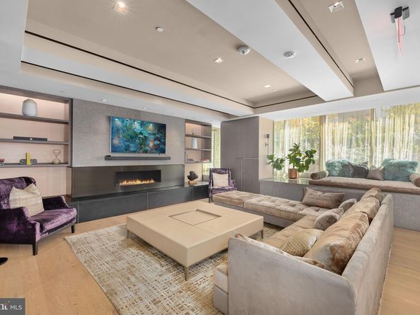 2501 M Street NW T04, Washington DC 20037