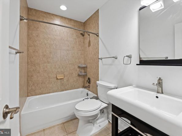 1925 N North Capitol Street NE 2, Washington DC 20002