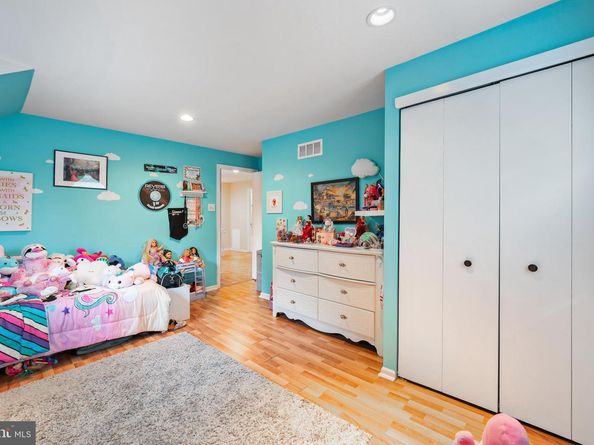 1435 Churchville Road, Southampton PA 18966