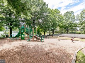 7756 New Providence Drive 16, Falls Church VA 22042