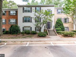 7756 New Providence Drive 16, Falls Church VA 22042