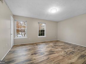 7756 New Providence Drive 16, Falls Church VA 22042