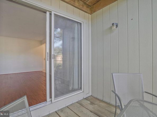 7756 New Providence Drive 16, Falls Church VA 22042