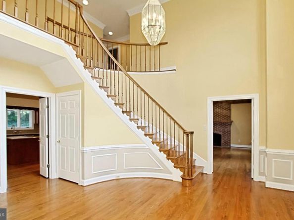 7204 Quiet Cove, Annandale VA 22003