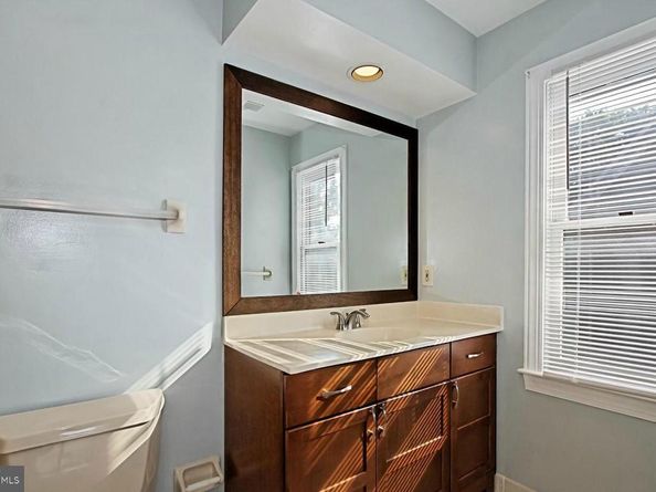 7204 Quiet Cove, Annandale VA 22003