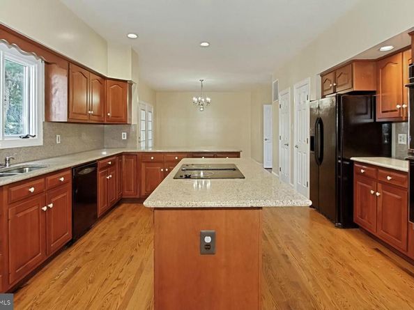 7204 Quiet Cove, Annandale VA 22003