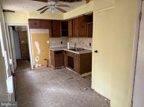 2102 E Clearfield Street, Philadelphia PA 19134