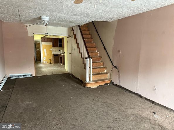 2102 E Clearfield Street, Philadelphia PA 19134
