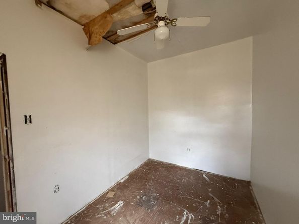 2102 E Clearfield Street, Philadelphia PA 19134