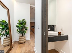 2207 Chestnut Street 2, Philadelphia PA 19103