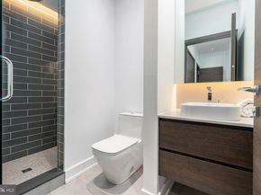 2207 Chestnut Street 2, Philadelphia PA 19103