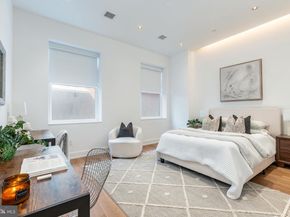 2207 Chestnut Street 2, Philadelphia PA 19103