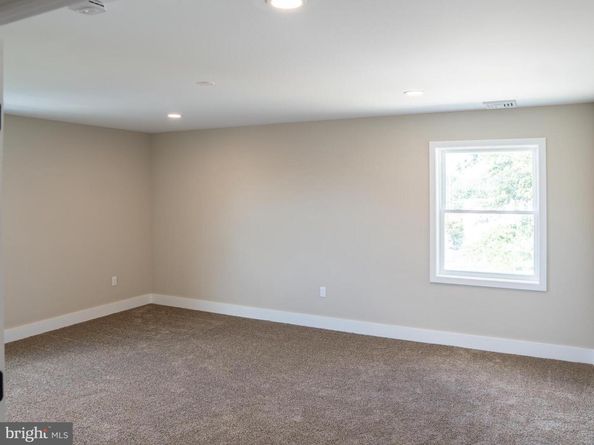 2866 Wine Avenue, Bensalem PA 19020