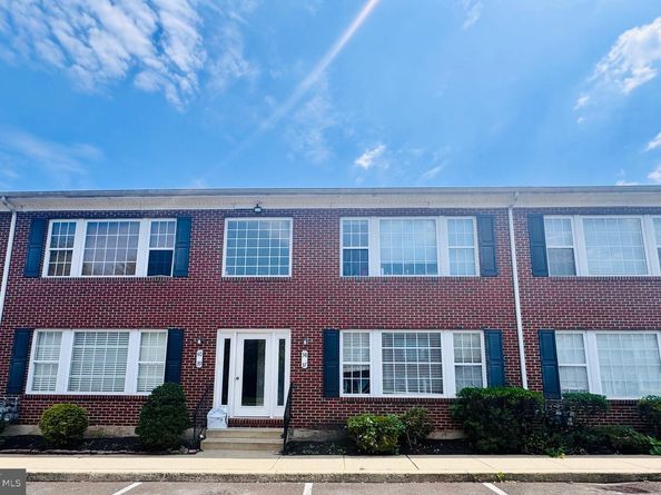 9228 Blue Grass Road 38, Philadelphia PA 19114