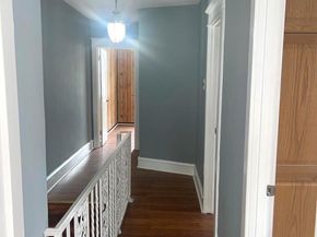 1329 Saint Vincent Street, Philadelphia PA 19111