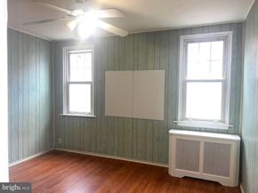 1329 Saint Vincent Street, Philadelphia PA 19111