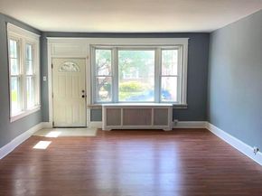 1329 Saint Vincent Street, Philadelphia PA 19111
