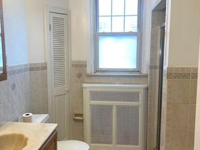 1329 Saint Vincent Street, Philadelphia PA 19111