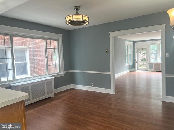 1329 Saint Vincent Street, Philadelphia PA 19111
