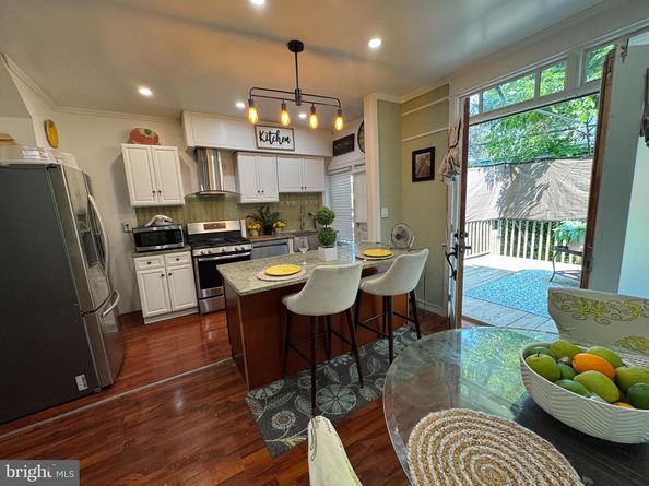 60 E Durham, Philadelphia PA 19119