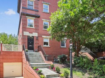 1406 Foxhall Road NW