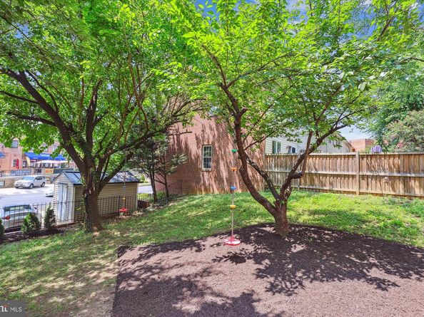 1406 Foxhall Road NW, Washington DC 20007