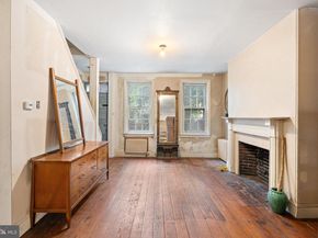 1224 Pine Street, Philadelphia PA 19107