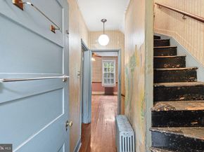 1224 Pine Street, Philadelphia PA 19107
