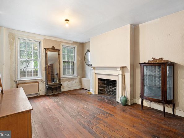 1224 Pine Street, Philadelphia PA 19107