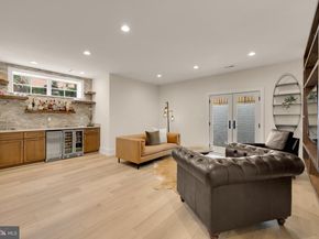 637 21st Street S, Arlington VA 22202
