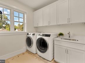 637 21st Street S, Arlington VA 22202
