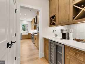 637 21st Street S, Arlington VA 22202