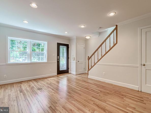 735 Bernard Street, Alexandria VA 22314