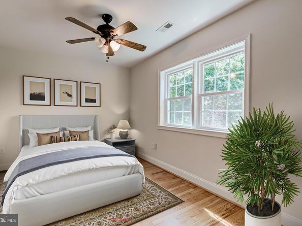 735 Bernard Street, Alexandria VA 22314