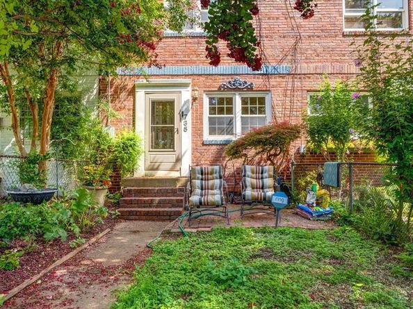 735 Bernard Street, Alexandria VA 22314